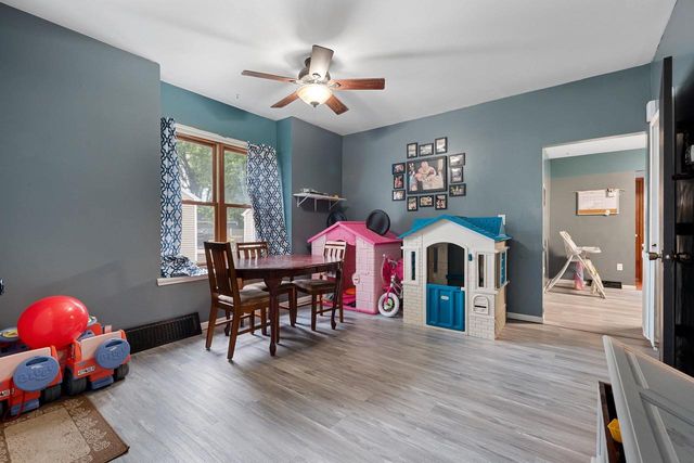 1418 W WASHINGTON STREET, Appleton, WI 54914