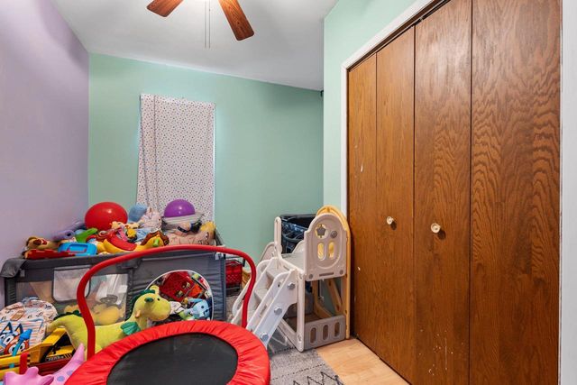 1418 W WASHINGTON STREET, Appleton, WI 54914