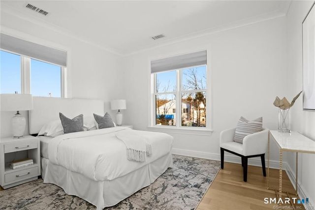 304 Gramercy Park, New Canaan, CT 06840