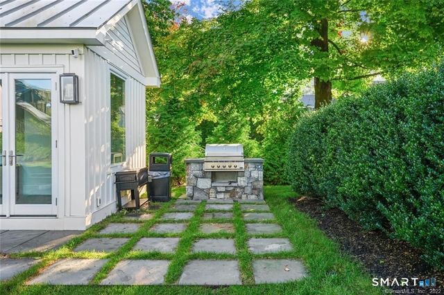 304 Gramercy Park, New Canaan, CT 06840