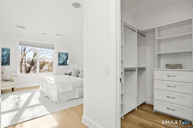 304 Gramercy Park, New Canaan, CT 06840