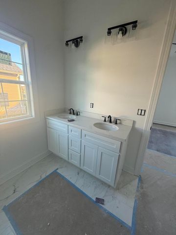 125 Patchen Drive, Nicholasville, KY 40356