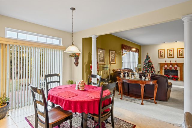 4 Avolet Court, Mount Sinai, NY 11766