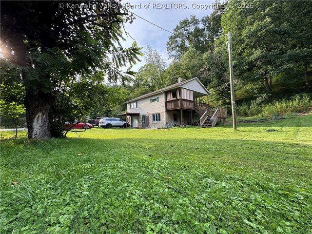 776 Mile Fork Road, Charleston, WV 25312