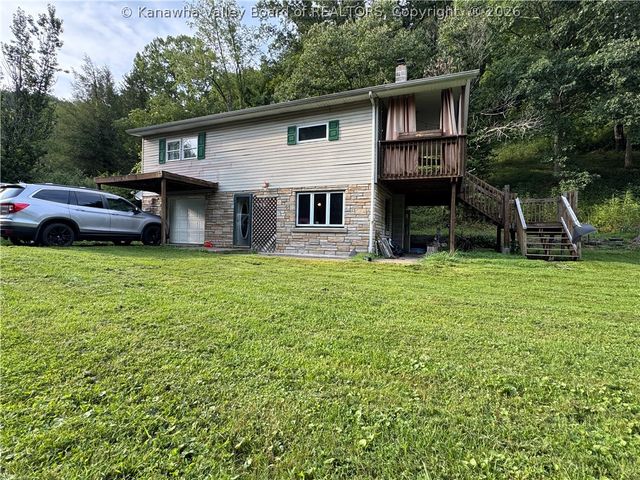 776 Mile Fork Road, Charleston, WV 25312
