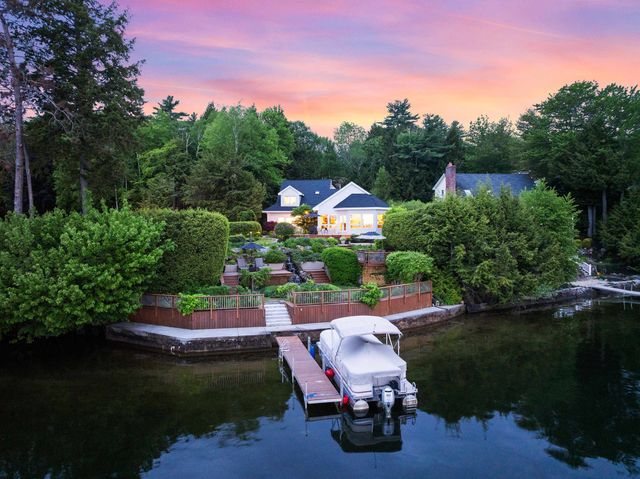 34 Briarwood Avenue, Sanbornton, NH 03269