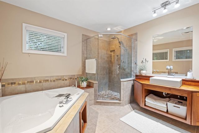 34 Briarwood Avenue, Sanbornton, NH 03269