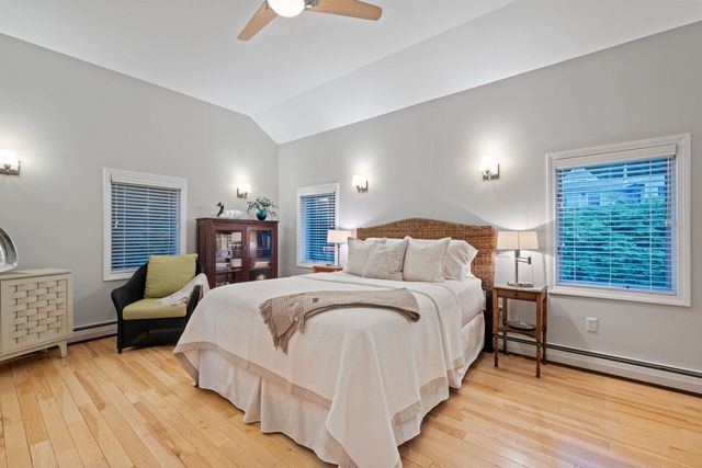 34 Briarwood Avenue, Sanbornton, NH 03269