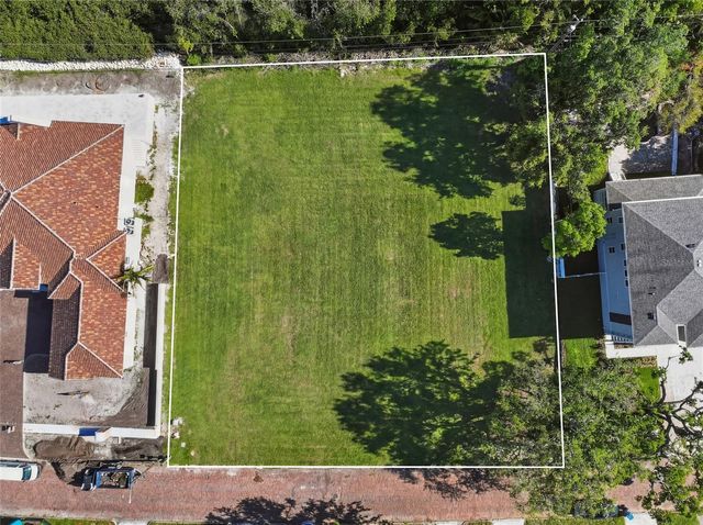 300 RAFAEL BOULEVARD NE, St Petersburg, FL 33704