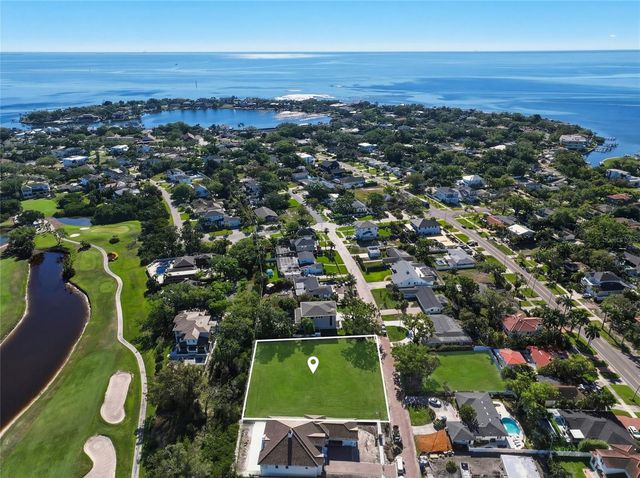 300 RAFAEL BOULEVARD NE, St Petersburg, FL 33704