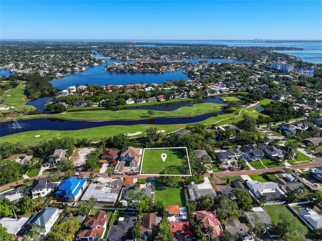 300 RAFAEL BOULEVARD NE, St Petersburg, FL 33704