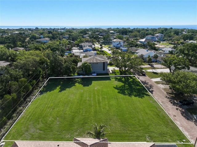 300 RAFAEL BOULEVARD NE, St Petersburg, FL 33704