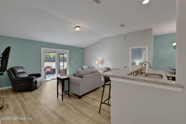 1207 CAMP RIDGE Lane, Middleburg, FL 32068