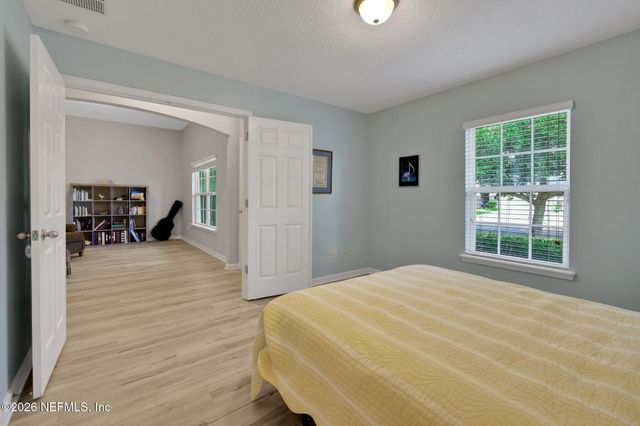 1207 CAMP RIDGE Lane, Middleburg, FL 32068