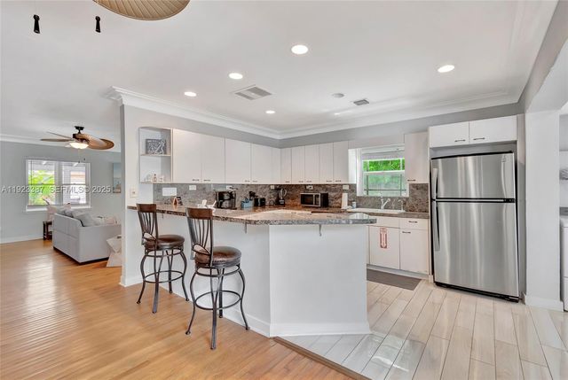 515 SW 9th St, Fort Lauderdale, FL 33315