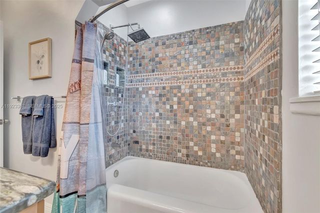 515 SW 9th St, Fort Lauderdale, FL 33315