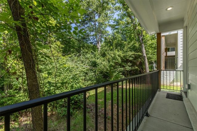251 S Church Avenue, Fayetteville, AR 72701
