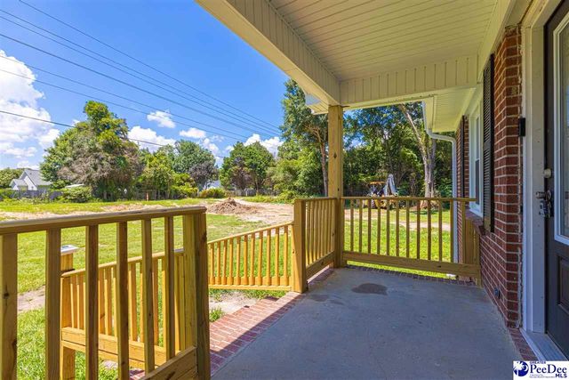 936 Whitehall Shores Rd, Florence, SC 29501