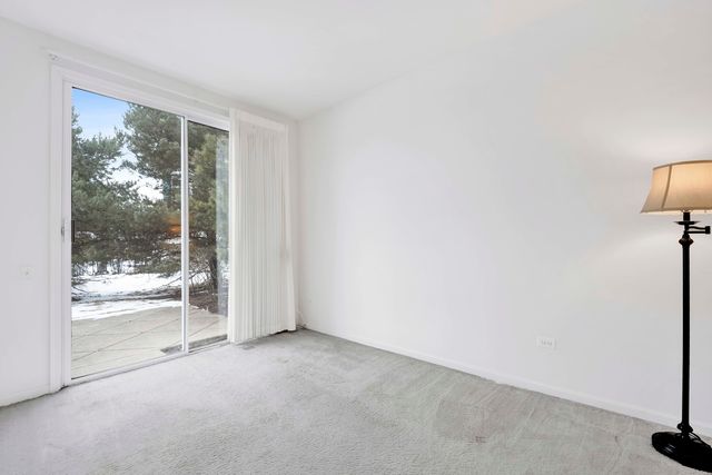 51 Arboretum Drive, Lombard, IL 60148