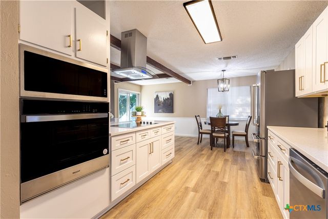 889 Nola Ruth Boulevard, Harker Heights, TX 76548