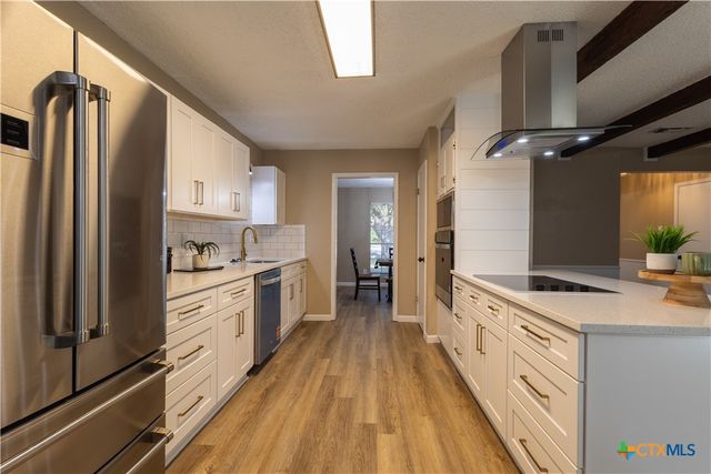 889 Nola Ruth Boulevard, Harker Heights, TX 76548