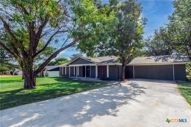 889 Nola Ruth Boulevard, Harker Heights, TX 76548