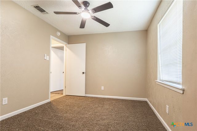 889 Nola Ruth Boulevard, Harker Heights, TX 76548