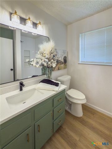 889 Nola Ruth Boulevard, Harker Heights, TX 76548