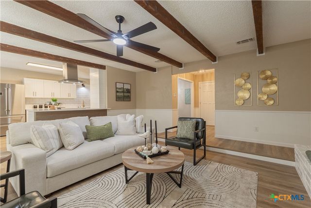 889 Nola Ruth Boulevard, Harker Heights, TX 76548