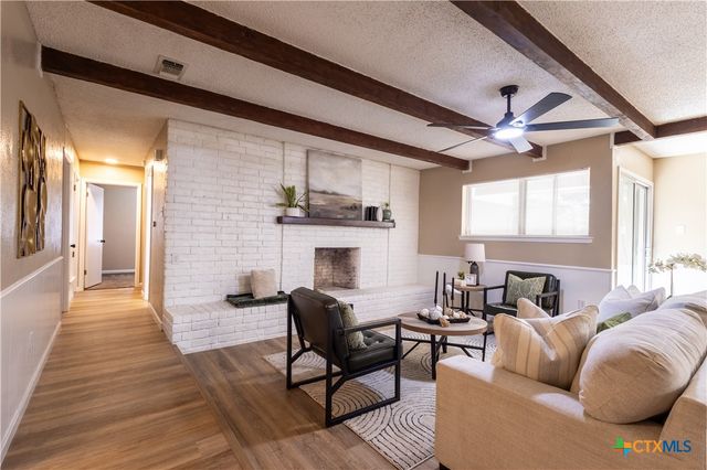 889 Nola Ruth Boulevard, Harker Heights, TX 76548