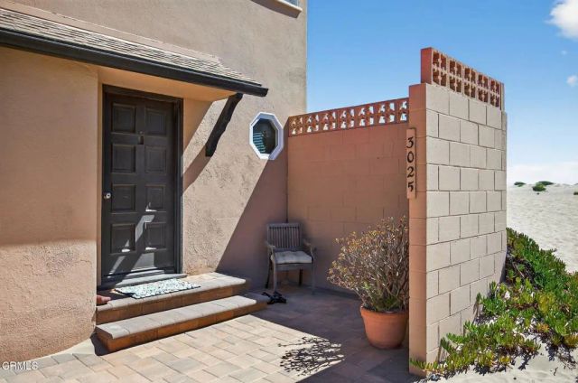 3025 Ocean Drive, Oxnard, CA 93035