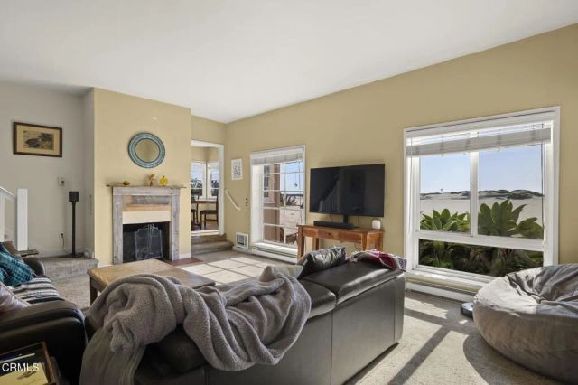 3025 Ocean Drive, Oxnard, CA 93035