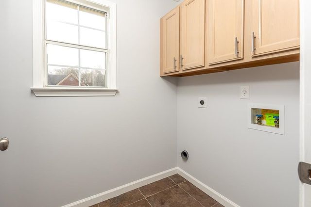 10039 WOODLAND BIRCH DR, Lakeland, TN 38002