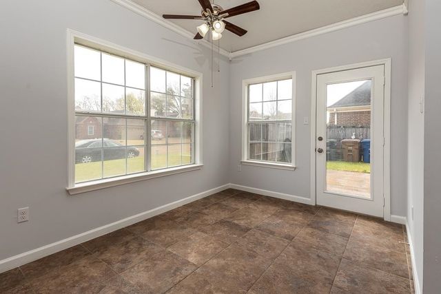 10039 WOODLAND BIRCH DR, Lakeland, TN 38002