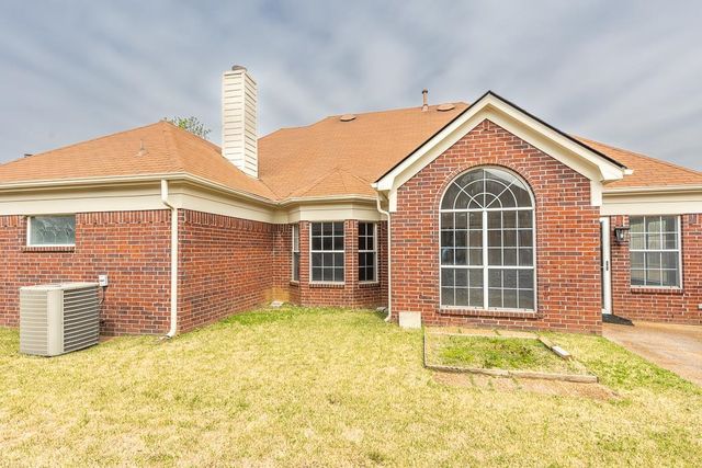 10039 WOODLAND BIRCH DR, Lakeland, TN 38002