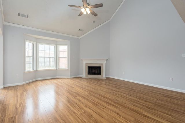 10039 WOODLAND BIRCH DR, Lakeland, TN 38002