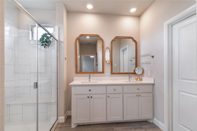 196 Tanager Drive, Rhome, TX 76078