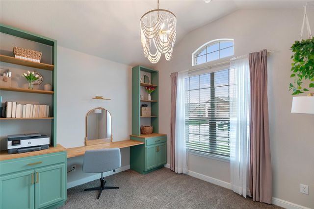196 Tanager Drive, Rhome, TX 76078