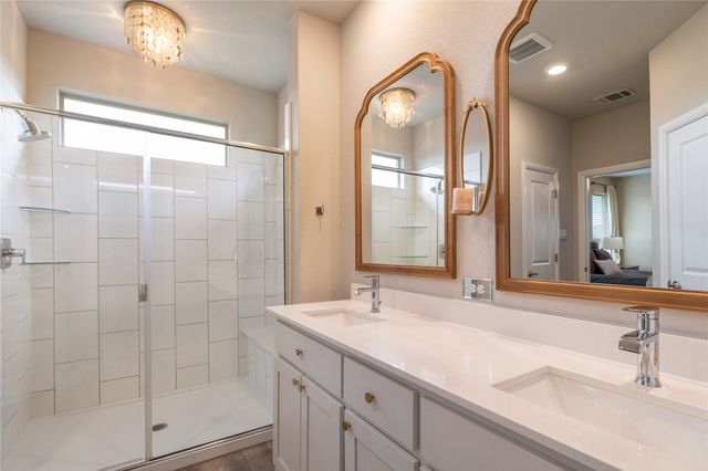 196 Tanager Drive, Rhome, TX 76078