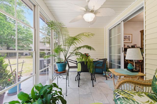 8124 Shadow Oak Drive, North Charleston, SC 29406