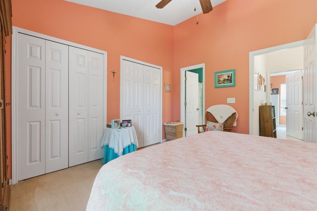 8124 Shadow Oak Drive, North Charleston, SC 29406