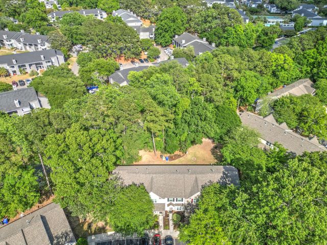 8124 Shadow Oak Drive, North Charleston, SC 29406