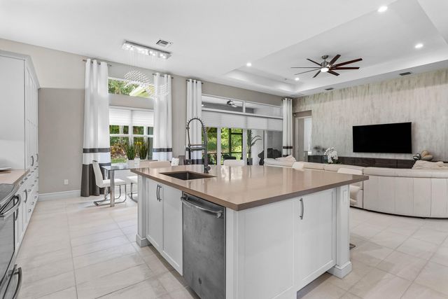 12882 Granite Mountain Pass, Boynton Beach, FL 33473