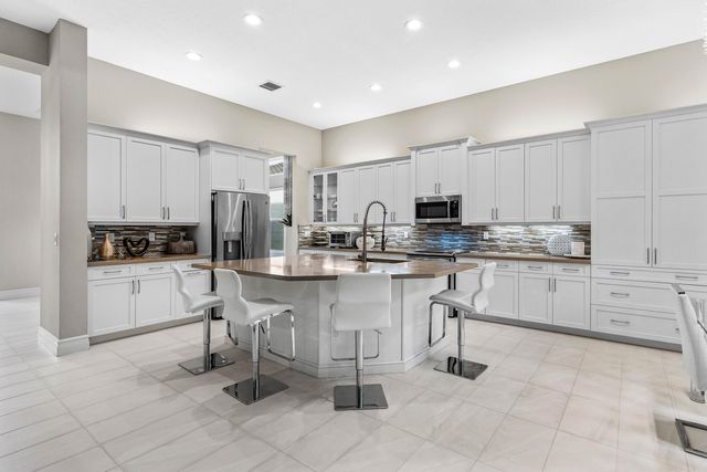 12882 Granite Mountain Pass, Boynton Beach, FL 33473