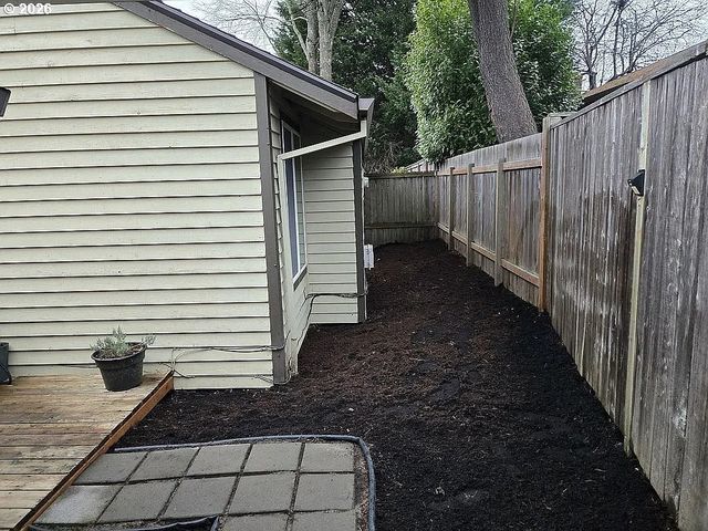 15787 Sw VILLAGE Cir, Beaverton, OR 97007