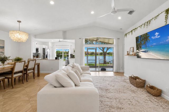 7188 Burgess Drive, Lake Worth, FL 33467