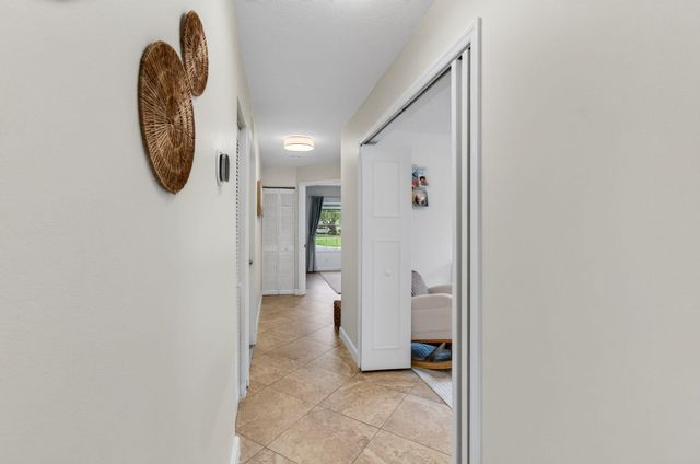 7188 Burgess Drive, Lake Worth, FL 33467