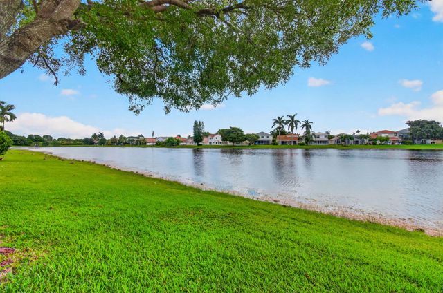 7188 Burgess Drive, Lake Worth, FL 33467