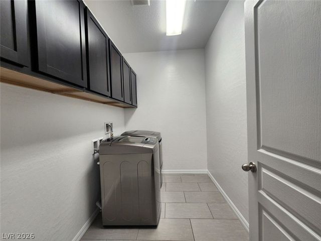 7022 Cordite Road, Las Vegas, NV 89178