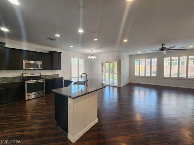 7022 Cordite Road, Las Vegas, NV 89178